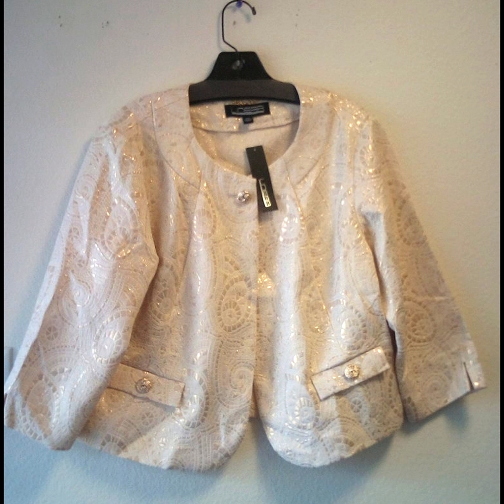 Linear Coat